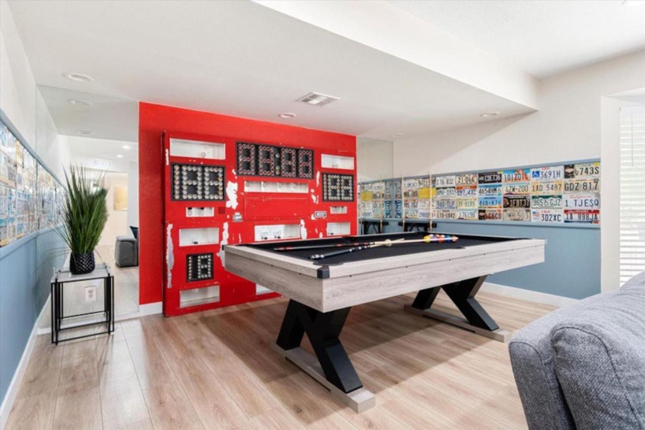 Heated Pool, Spa,arcade Games,pool Table,ping-pong Holiday home